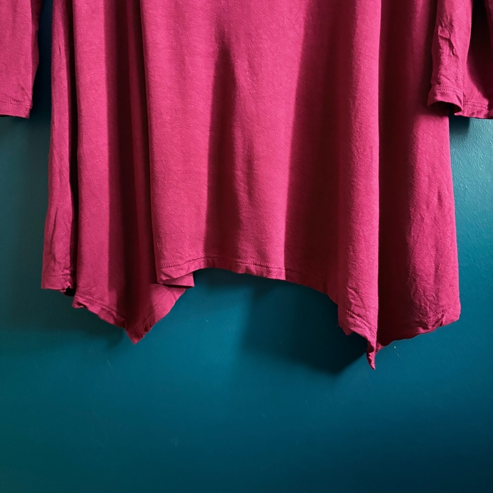 Maitai Asymmetrical Red 3/4 Sleeve Tunic - Picture 3 of 5